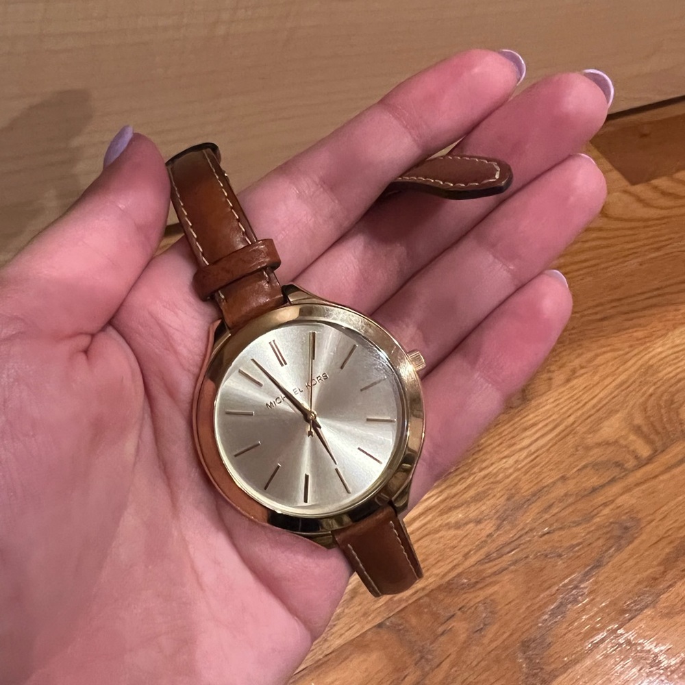 Michael Kors Double Band Leather Gold Watch - Picture 4 of 7